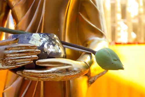 Câu chuyện học giả được đền ơn  