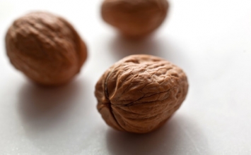 Nên ăn quả óc chó để phòng bệnh đái tháo đường týp 2