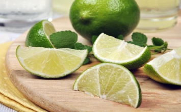 Bài thuốc tại nhà trị gàu trên da đầu