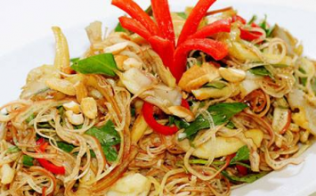 Bắp chuối nộm chay