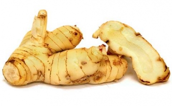 Vị thuốc từ củ riềng