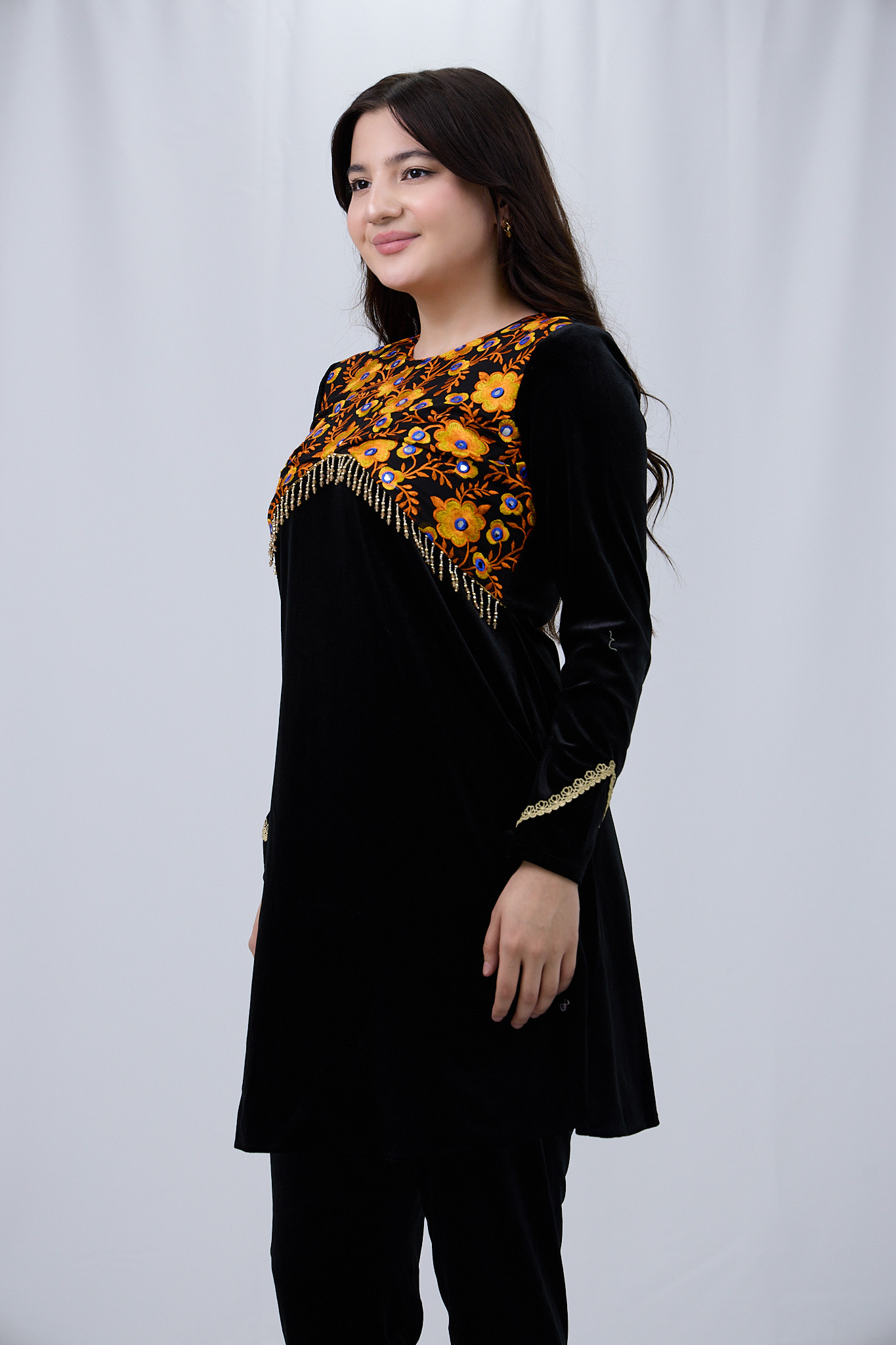 Sohibjamol — qora 2