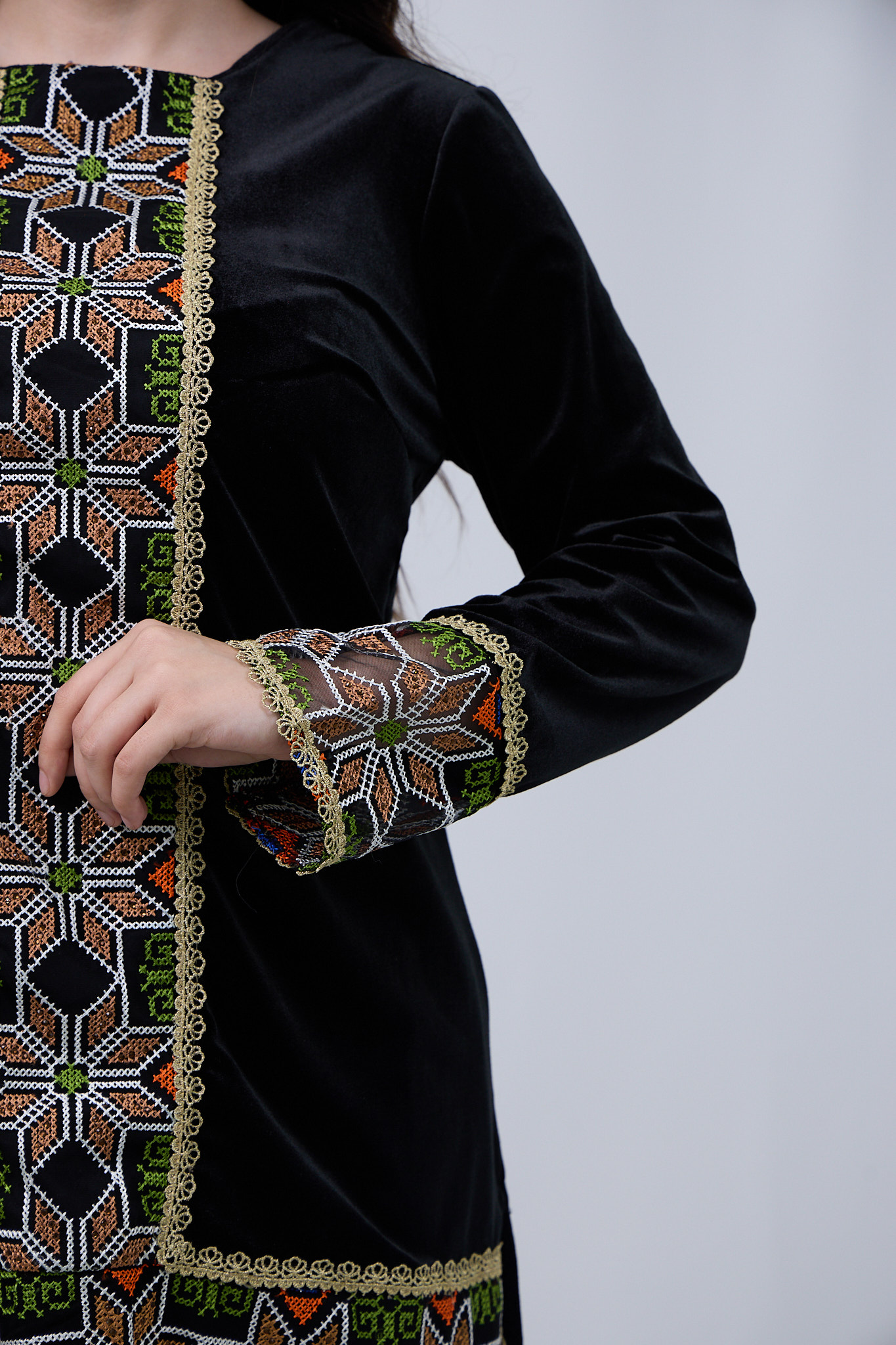 Iroqigul — qora 4