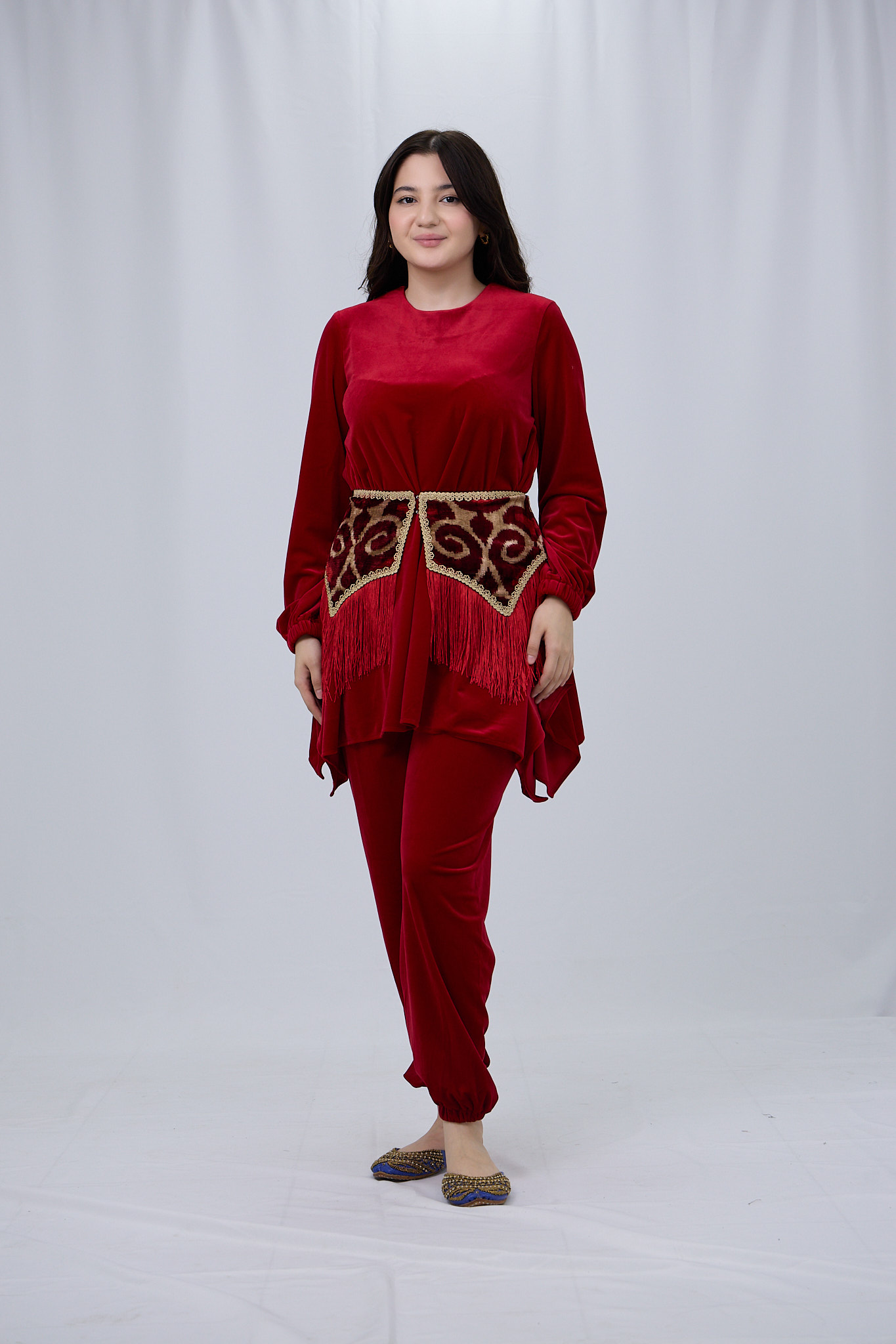 Shohona — qizil