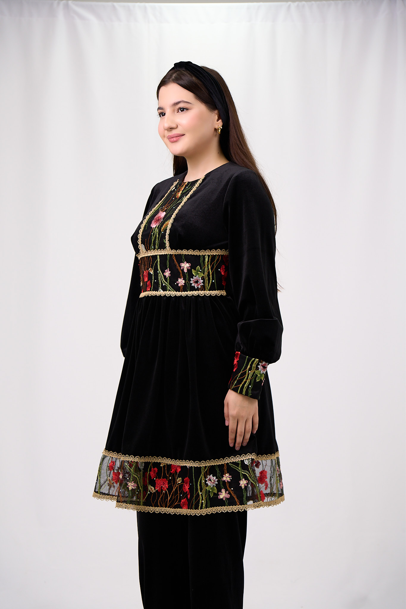 Nigora — qora gul 2