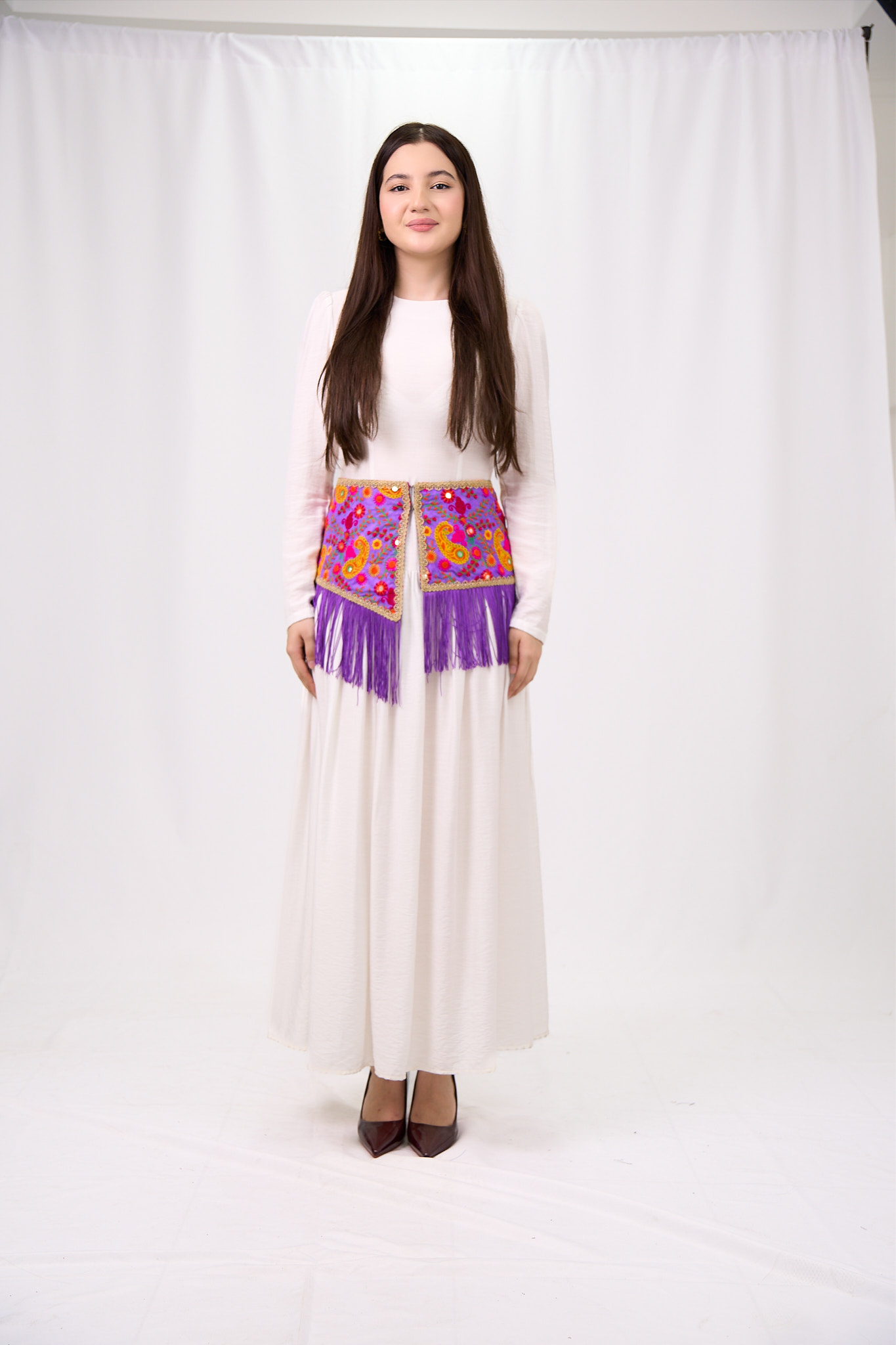 Marjonbaska — binafsha gul kashta
