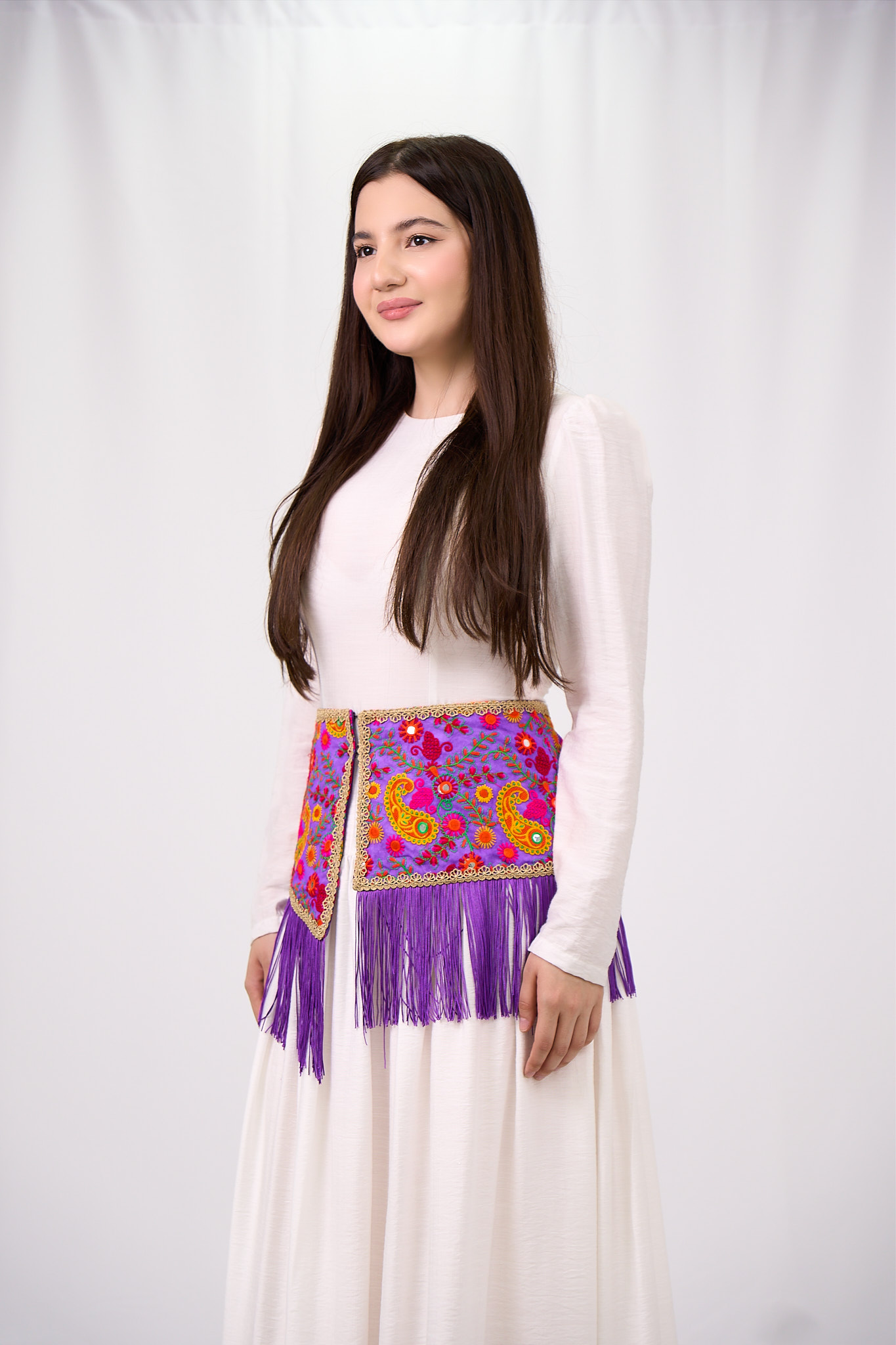 Marjonbaska — binafsha gul kashta 2