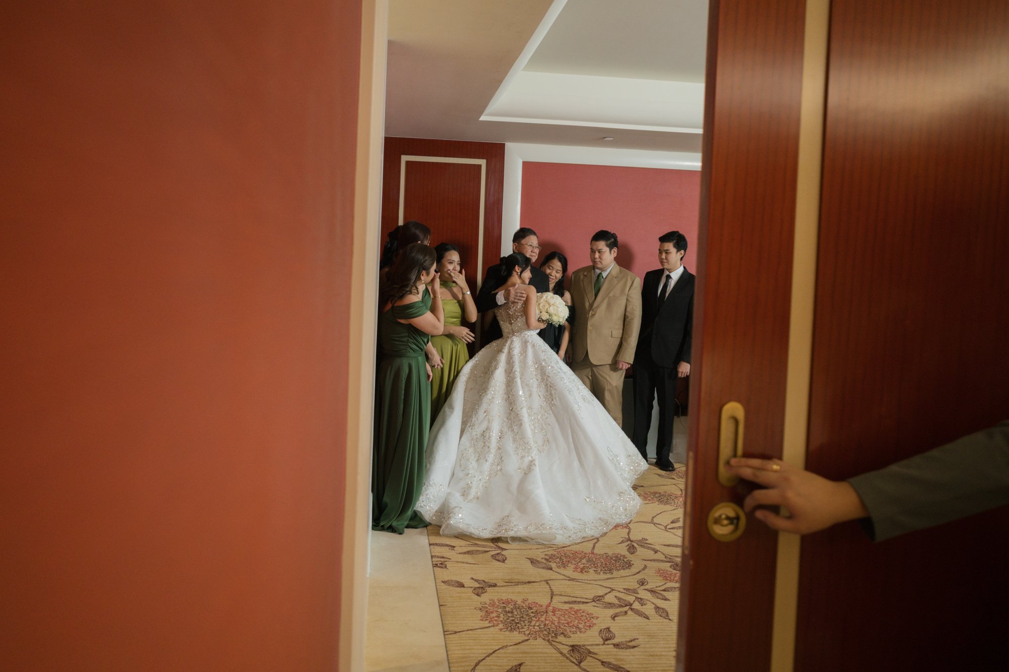 bride first look wedding