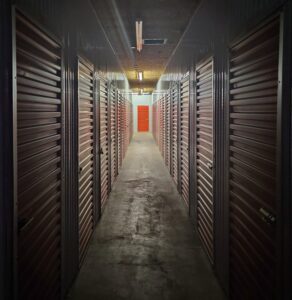 Who Needs a 10×20 Storage Unit? A Complete Guide
