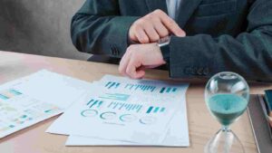 Transparency in ESG Ratings and Metrics and Corporate Sustainability Goals