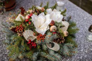 Top Christmas Flowers to Brighten Your Home This Festive Season