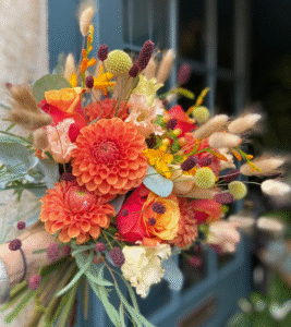 Pulteney Bridge Flowers: The Most Trusted Flower Delivery Service in Bath, UK