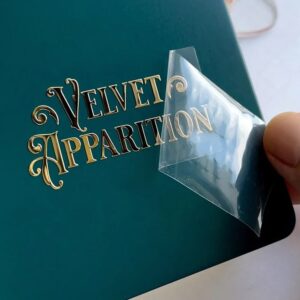 Shine & Style: Metallized Labels and the Future of Graphic Packaging 1 Shine & Style: Metallized Labels and the Future of Graphic Packaging