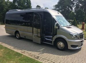 Affordable Minibus Hire in Shrewsbury | Airport Transfer Wolverhampton