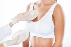 Breast Augmentation in Dubai: Silicone vs. Saline Implants—Which Is Best? 1 Breast Augmentation in Dubai: Silicone vs. Saline Implants—Which Is Best?