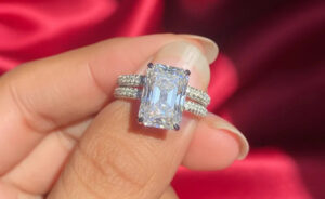 Which Online Retailer Is Best for Moissanite Rings?