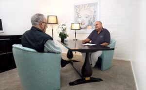 Teleskopprothesen in Köln – Zahnersatz Teleskope verständlich erklärt