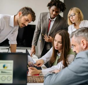 The Role of English Proficiency in Modern Life in the