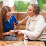 How a Live-in Care Agency Can Transform Home Care for Loved Ones