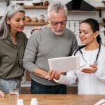 Why Families Choose Live-In Care Services with Overnight Care Options