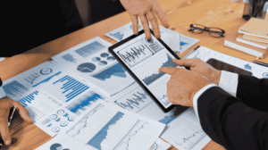 How Predictive Analytics Reduces Post-Trade Risk