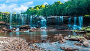 Complete Travel Guide to a Shillong Package Trip: What to Expect, Typical Costs, and Top Highlights