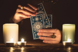 Best Psychic Reading Specialist in London: Finding Clarity in Uncertain Times