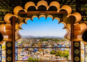 Tour de Tánger a Marrakech: Ruta Completa por Ciudades Imperiales y Desierto