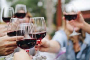 Expanding Your Retail Business with a Warehouse‑Style Wine & Liquor Concept