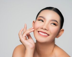 How Skin Whitening Treatment Helps Improve Skin Tone