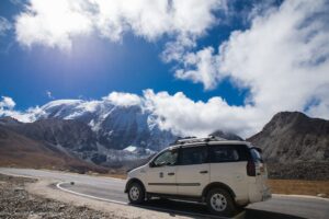 Hassle-Free Taxi Service from Bagdogra Airport to Gangtok Hills
