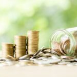 How Can Beginners Launch a Successful Side Hustle?