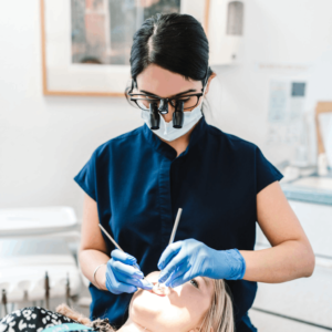 Your Smile Deserves Better — Here’s How to Find the Right Dentist in Redditch