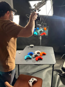 Can Hand Training Improve Aim and Controller Precision in FPS Games? 1 Can Hand Training Improve Aim and Controller Precision in FPS Games?