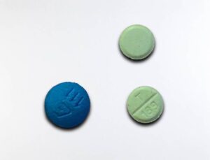 Is It Safe to Use Adderall 30mg Sandoz With Xanax 1mg Daily?