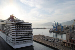 8 Benefits of Booking Southampton Cruise Parking in Advance