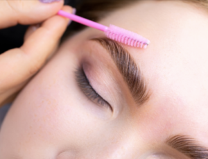 How to Choose Eyebrow Shapes for Women With Any Face Type