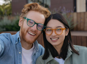 Eye Lens Buying Guide for Clear Vision and Comfort | Viszy 1 Eye Lens Buying Guide for Clear Vision and Comfort | Viszy