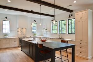 Cabinet Makers Who Deliver Precision, Not Problems