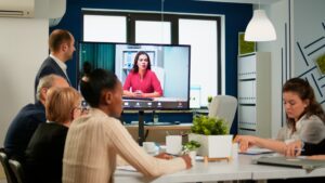 Why Professionals Are Switching to Presentation Skills Training Online
