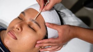 How to Prepare for Your First Leg Waxing Appointment in Seattle