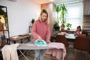 10 Reasons a Home Ironing Service Saves You Time Every Week