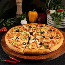Chicken Supreme vs Classic Pepperoni Pizza: The Ultimate Meat Lover’s Showdown at PH Qatar