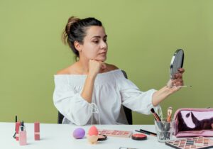 Beauty Alternatives for Dandruff Without Harsh Products