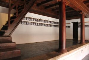 Traditional vs Modern Wooden Staircase Styles