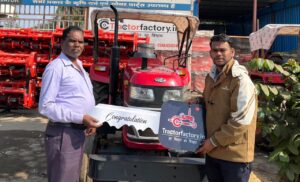 Explore How Tractors Improve Farming, Save Labor, And Support Modern Agriculture 1 Explore How Tractors Improve Farming, Save Labor, And Support Modern Agriculture