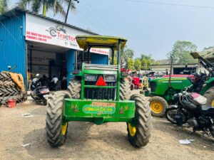 Learn Why A Purana Tractor Still Works Well For Indian Farms