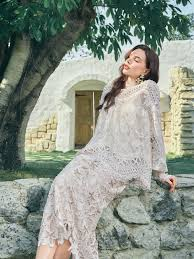 Is a Holiday Party Outfit the Secret to Creating a Stylish and Memorable Celebration Look? 1 Is a Holiday Party Outfit the Secret to Creating a Stylish and Memorable Celebration Look?