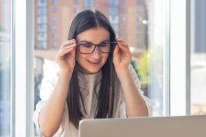 Eye Lens Solutions That Fit Modern Lifestyles and Vision Needs