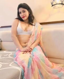 Drift into the romantic dreams beneath the calm night with a cool soulmate from Jodhpur escort service